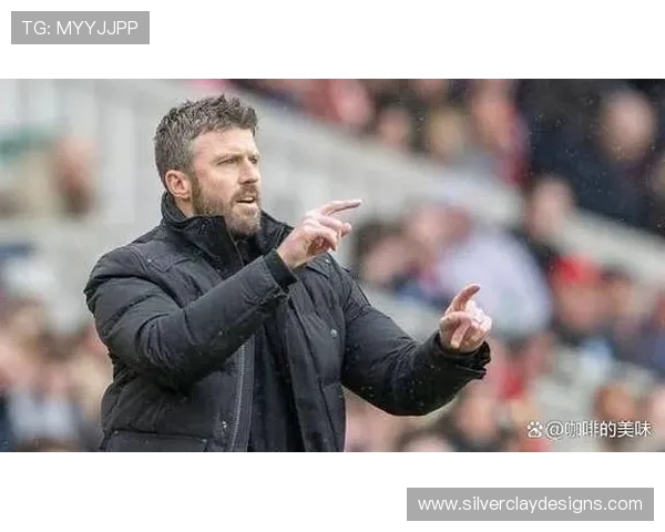 老雷力挺卡里克执掌红魔坚信激发曼联潜力让球员踢得更舒心英超